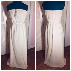 💐 Strapless Cotton Maxi Dress